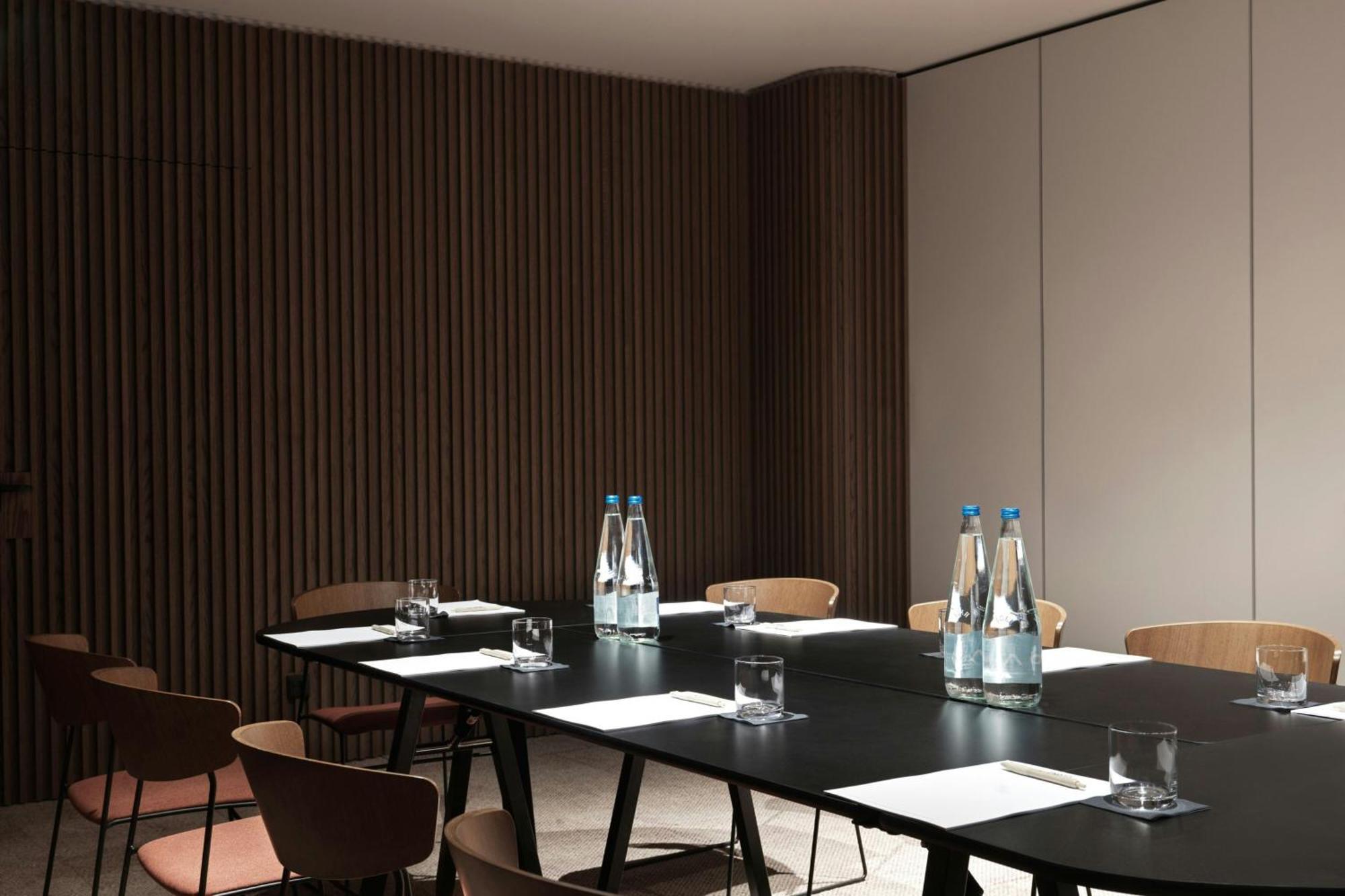 Отель Monasty, Thessaloniki, Autograph Collection Экстерьер фото Meeting room