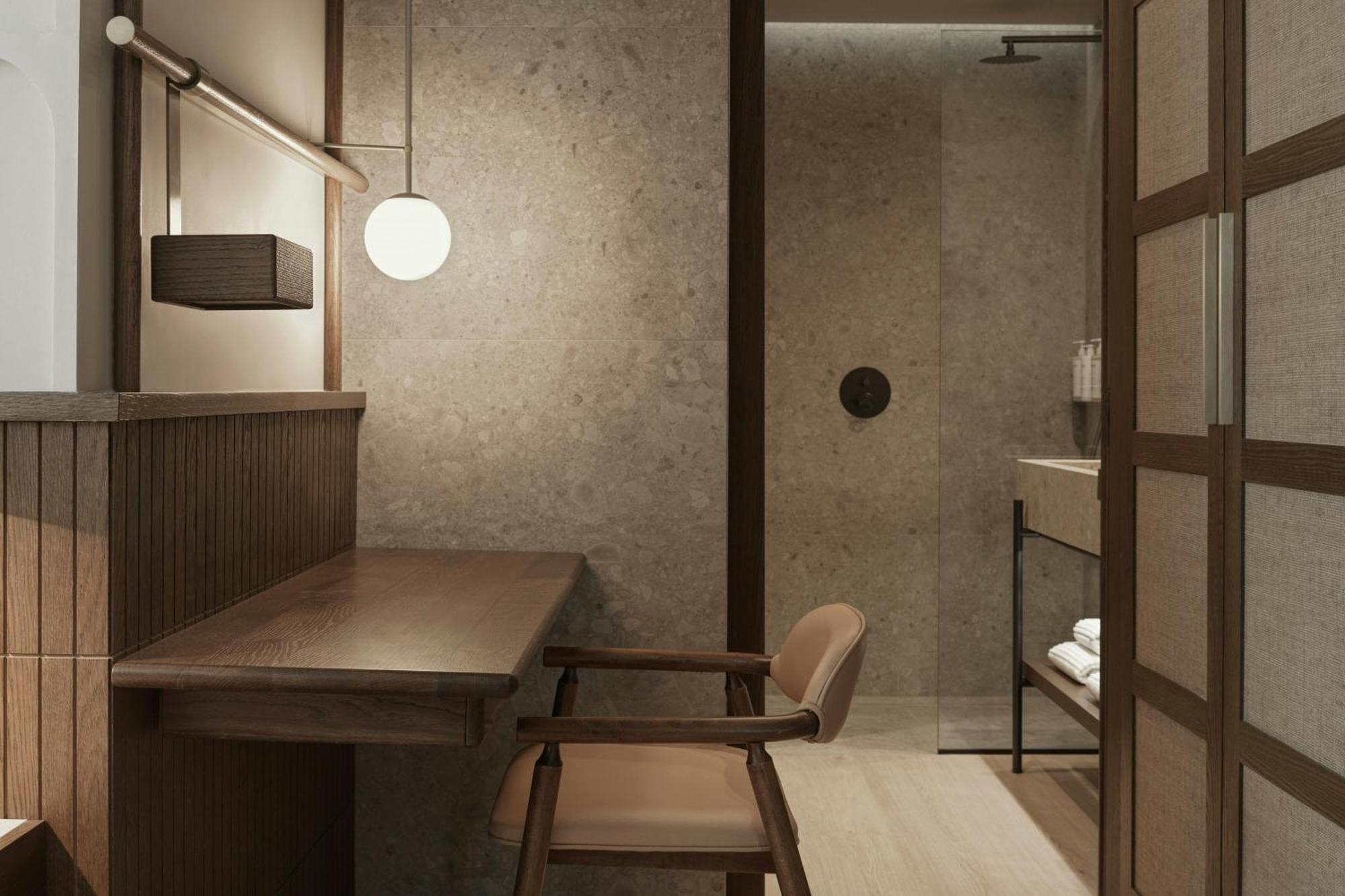 Отель Monasty, Thessaloniki, Autograph Collection Экстерьер фото A bathroom at the hotel