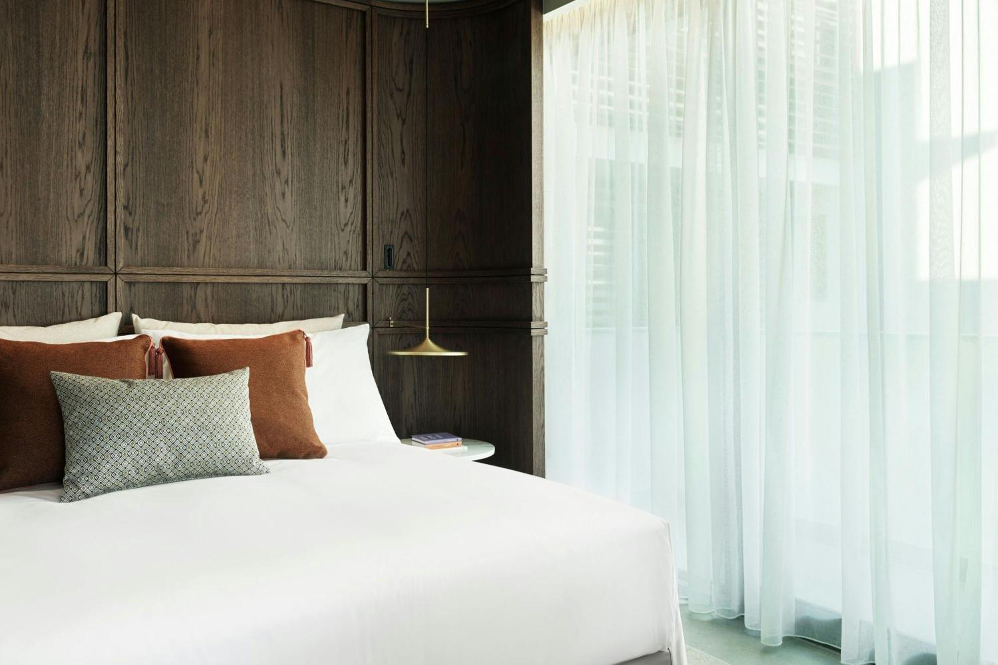 Отель Monasty, Thessaloniki, Autograph Collection Экстерьер фото A bedroom at the hotel